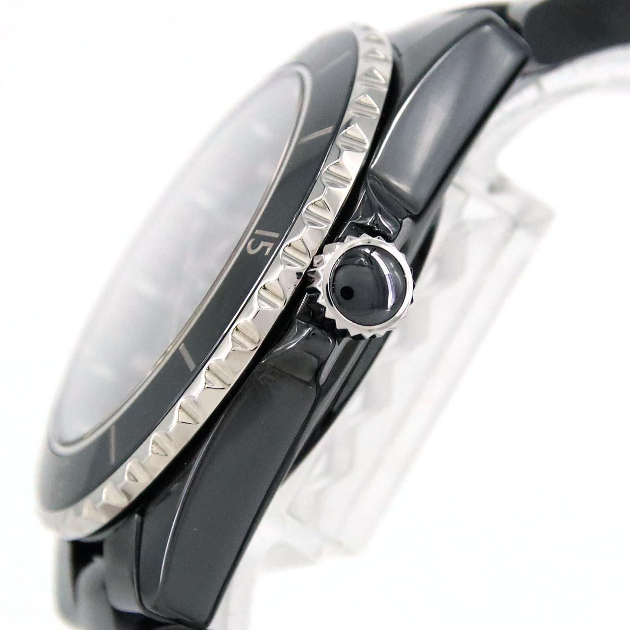 シャネル J12キャリバー12.1 38mmセラミック・12P H5702 セラミック 自動巻