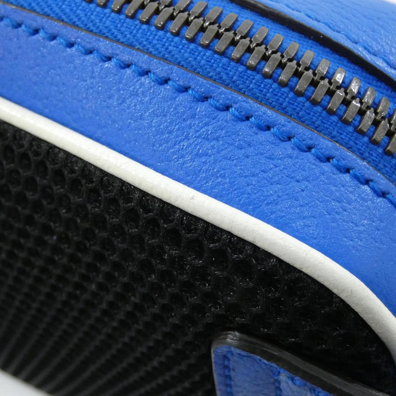 グッチ 722141 AAA8U ウエストバッグ