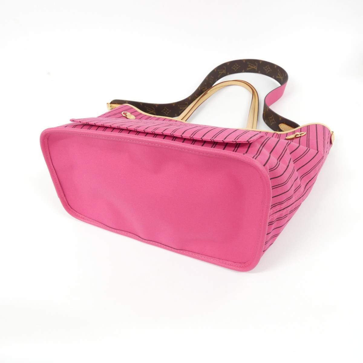 【未使用品】ルイヴィトン　モノグラム　ネヴァーフル　インサイドアウト　ＭＭ　Ｍ１２２５７　バッグ