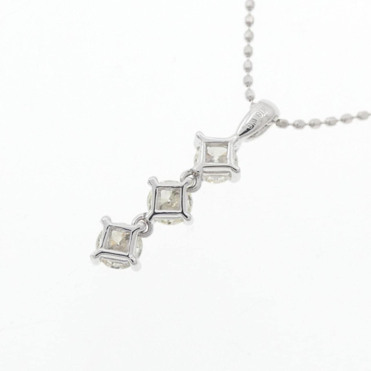 K18WG スリーストーン ダイヤモンド ネックレス 0.500CT