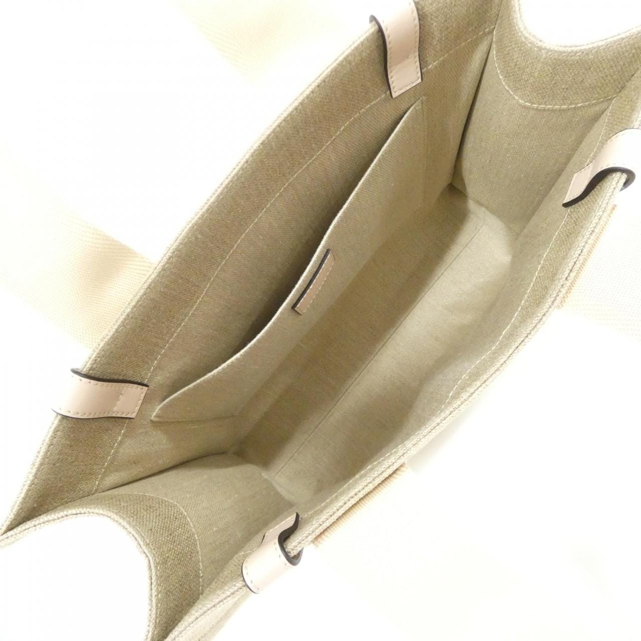 クロエ ウッディ トート ミディアム CHC22AS383 I26 バッグ