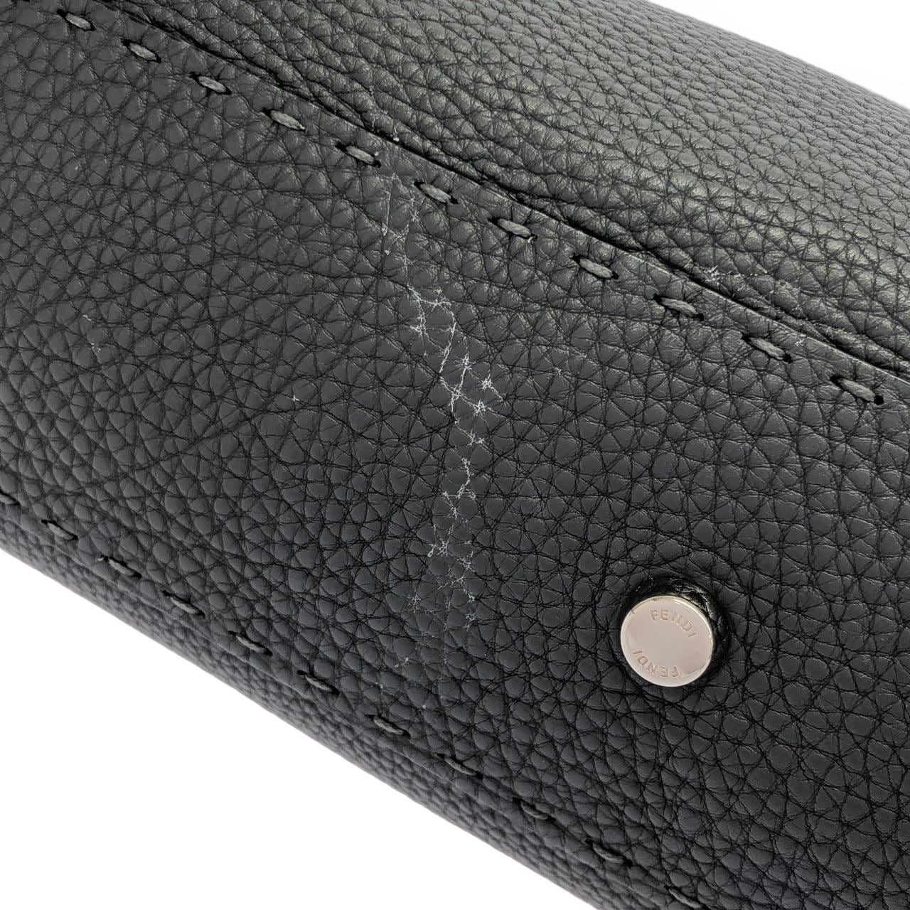 フェンディ SELLERIA ピーカブー 8BN226 Q0J バッグ