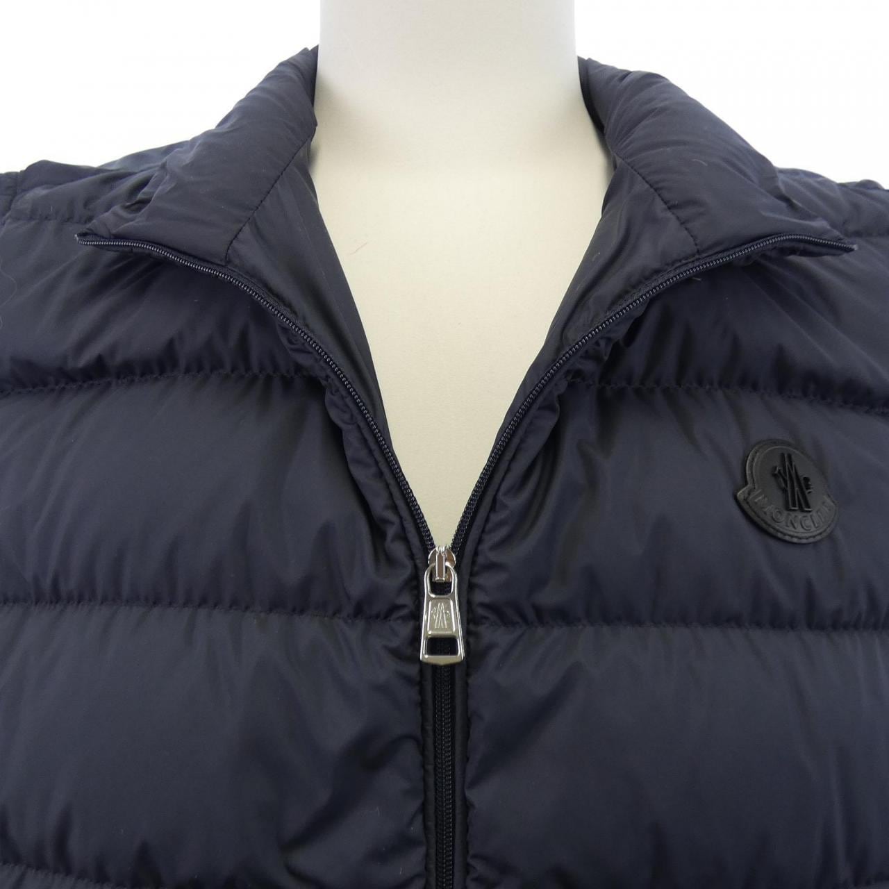 モンクレール MONCLER TREOMPAN ダウンベスト