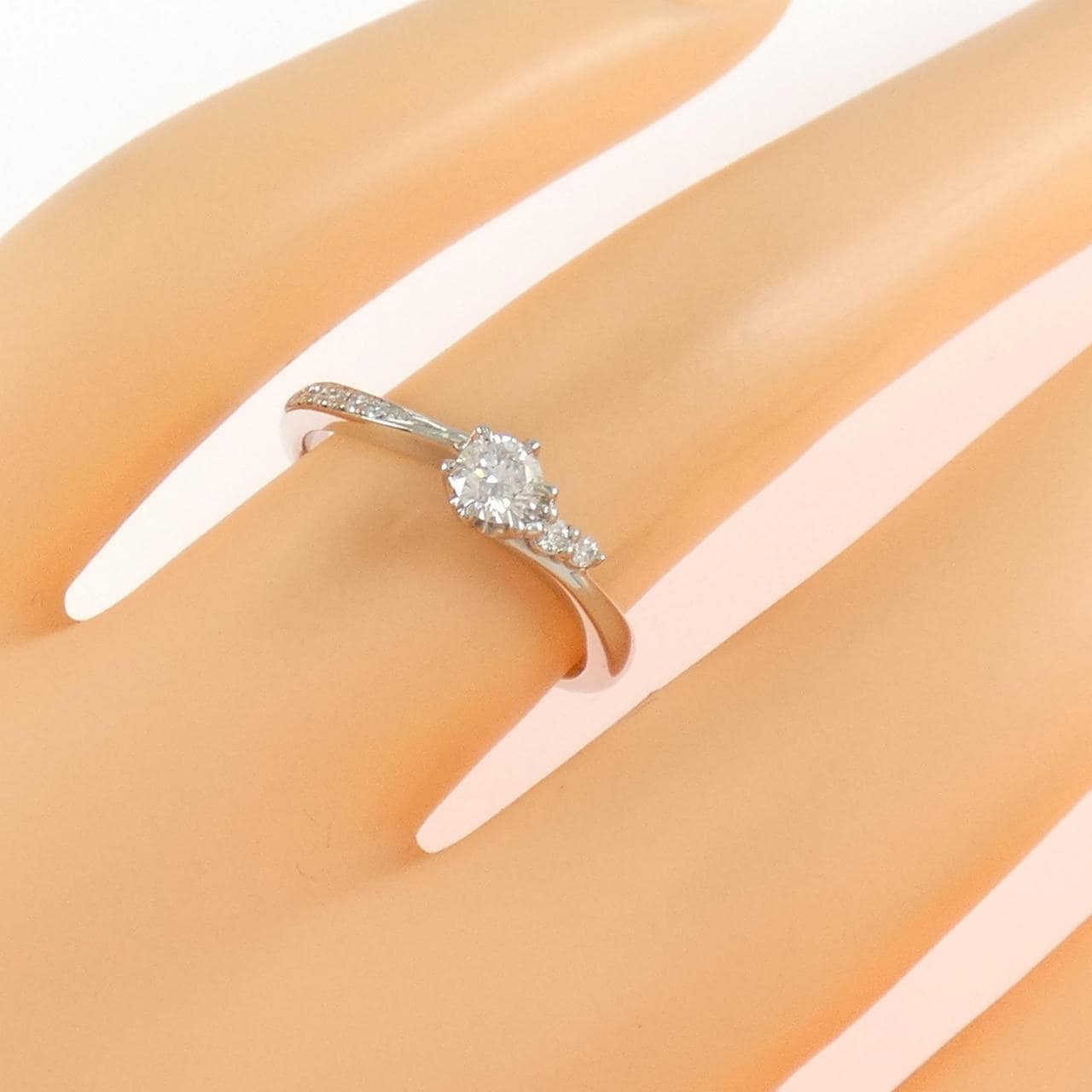 PT950 ダイヤモンド リング 0.192CT F VVS1 3EXT H&C