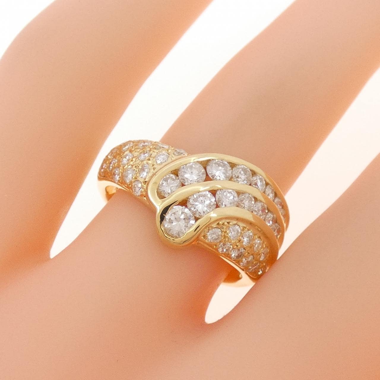 K18YG ダイヤモンド リング 1.06CT