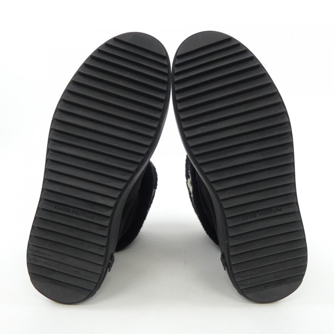 ルイヴィトン LOUIS VUITTON ロゴ スエード スノードロップライン ブーツ