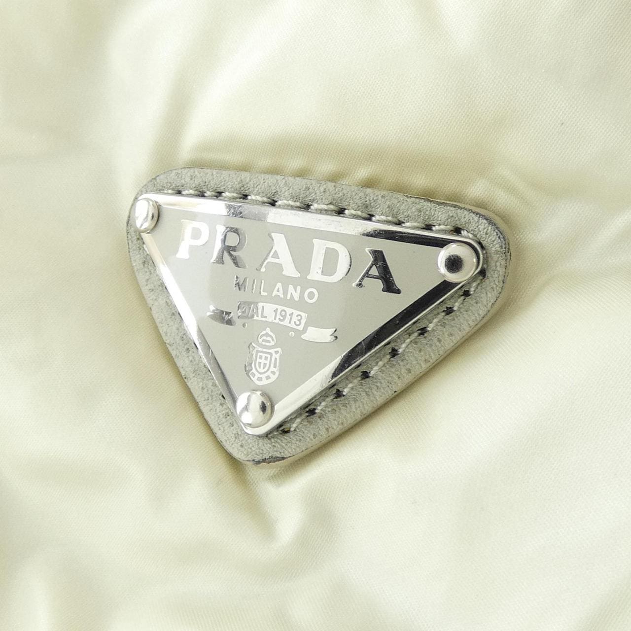 プラダ PRADA トライアングルロゴ 29B831 R152 1DAB ダウンジャケット