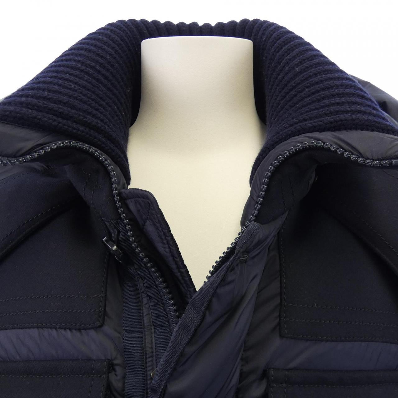 モンクレール MONCLER RILLIEUX ダウンジャケット