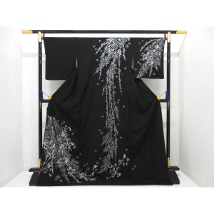 【未使用品】訪問着 銀彩加工刺繍入り
