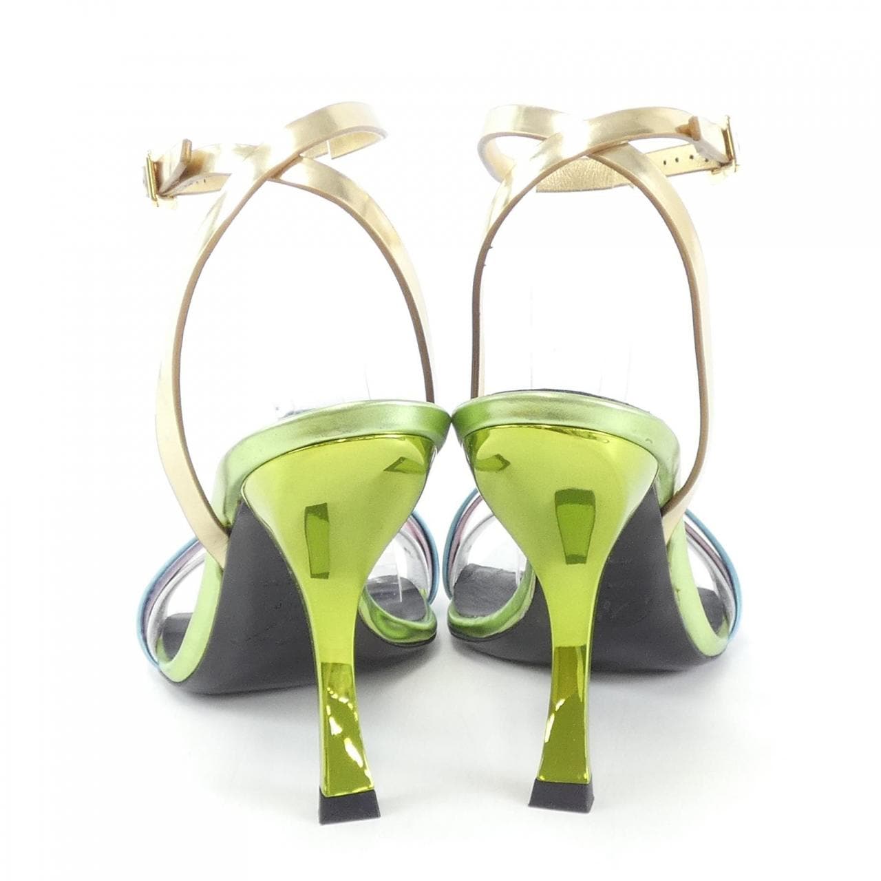 ロジェヴィヴィエ ROGER VIVIER パンプス