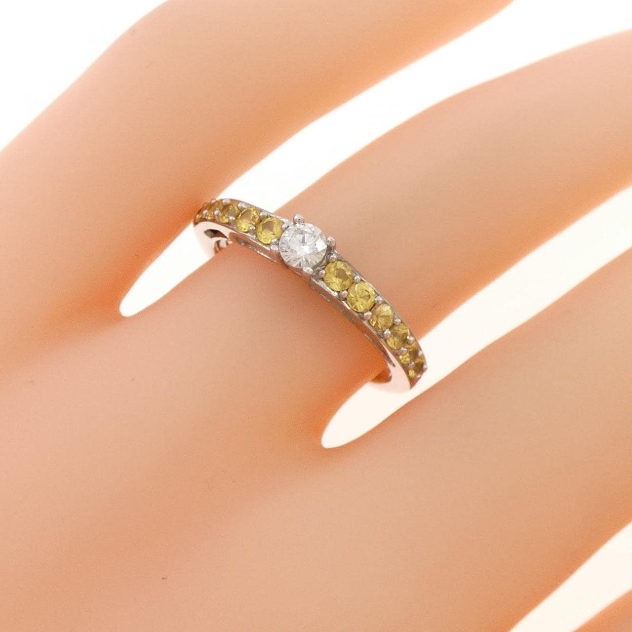 K18WG サファイヤ リング 0.33CT