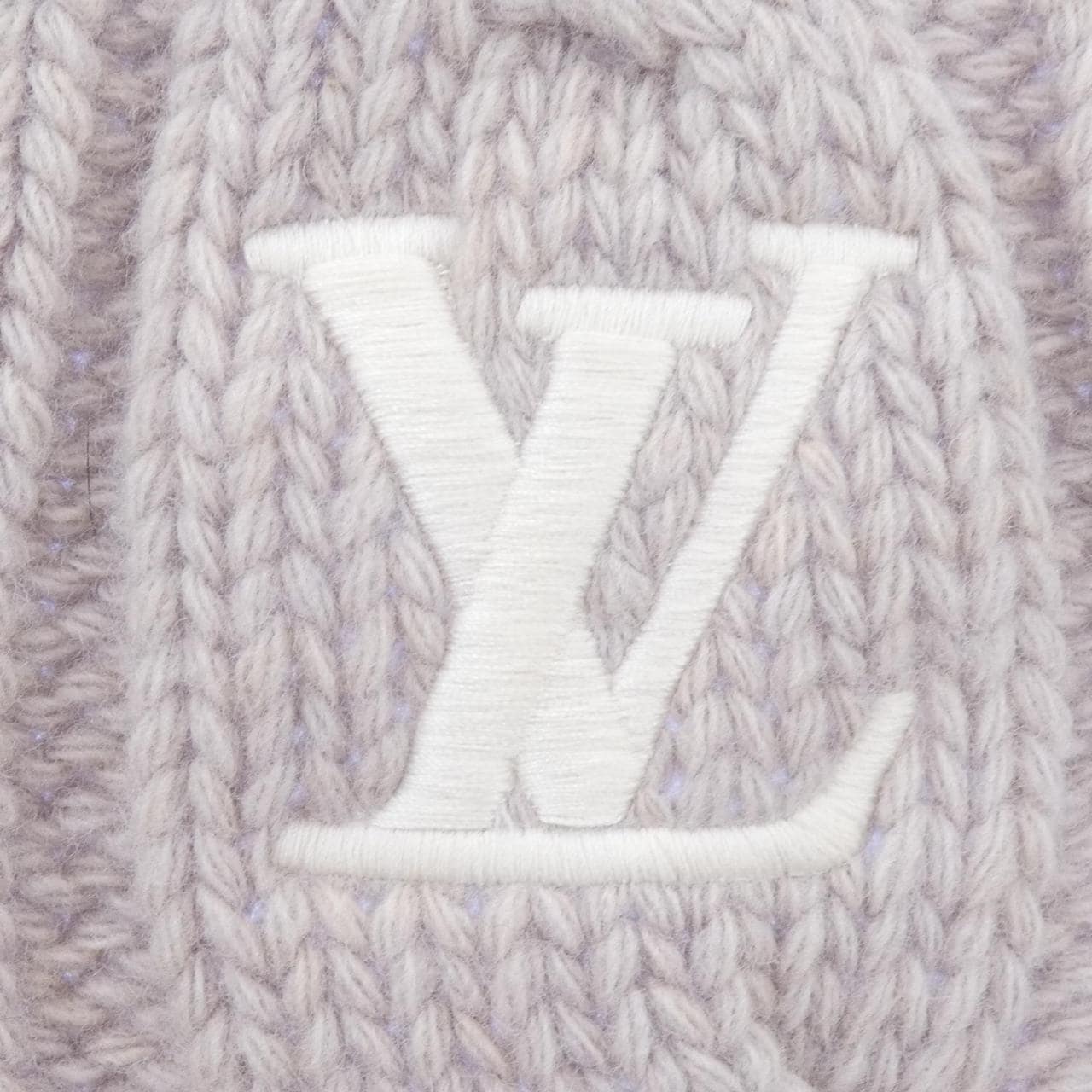 ルイヴィトン LOUIS VUITTON オンリーLVミニケーブル M96754 MUFFLER