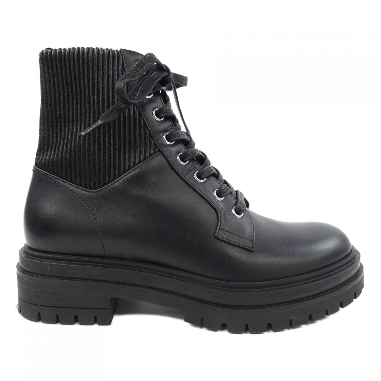 ジャンヴィトロッシ GIANVITO ROSSI ブーツ