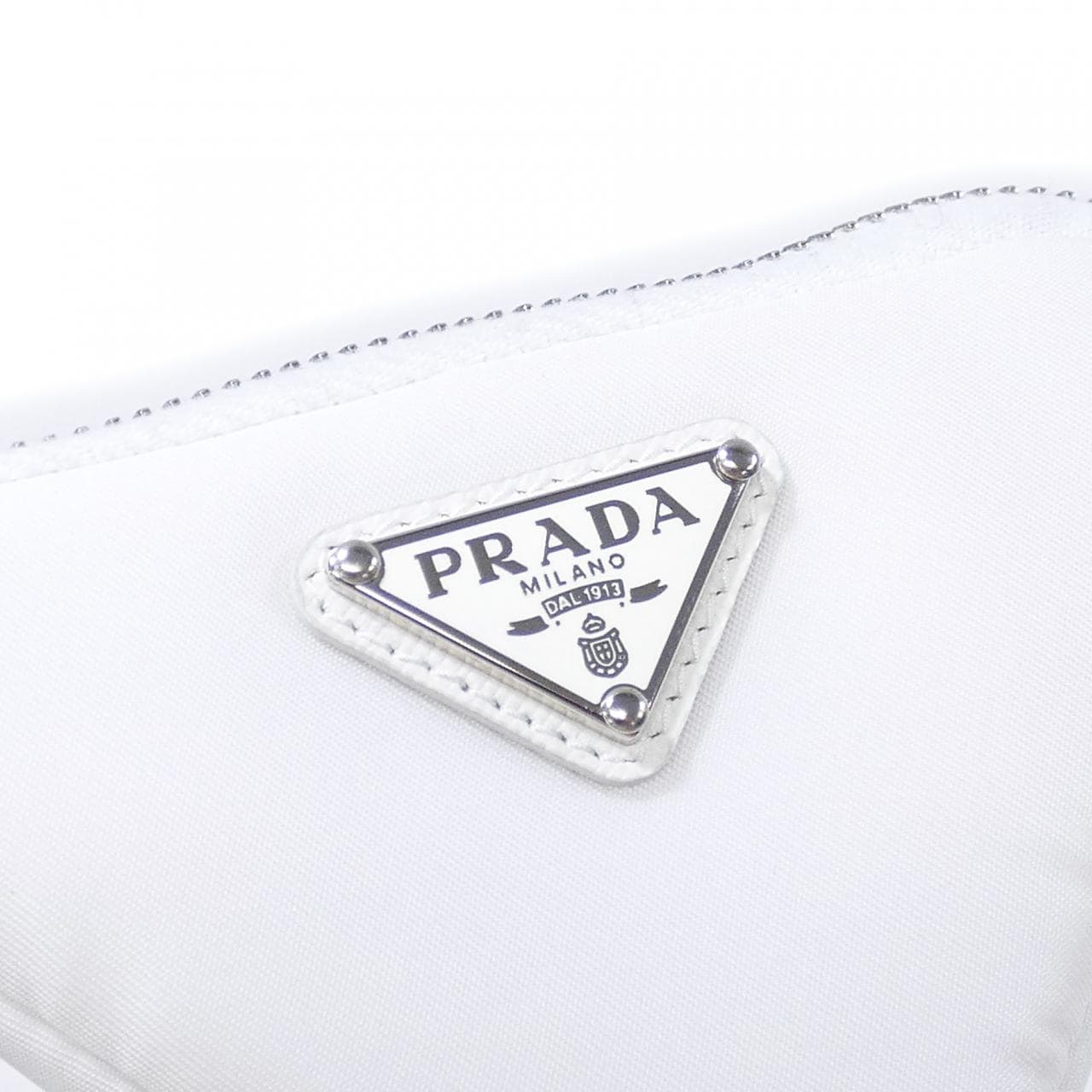 Prada 2TT140零钱钥匙包