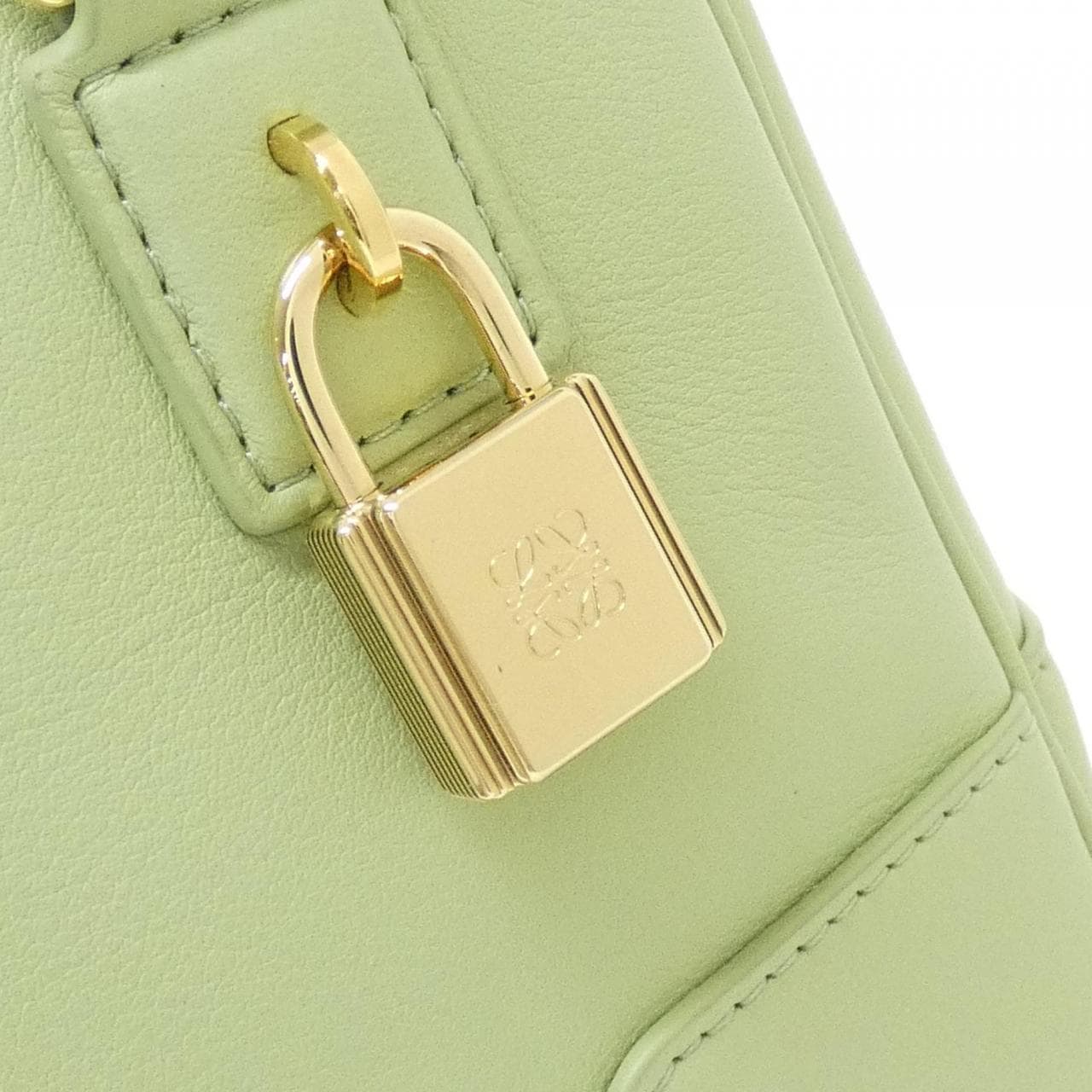 Loewe Amazona 16 Square 16cm A039N21X01 Bag
