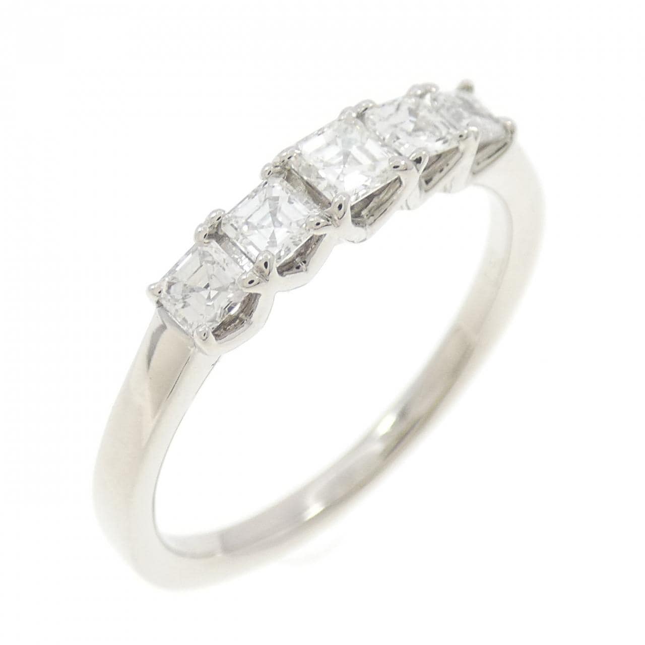 ジーエスティービー ダイヤモンド リング 0.50CT