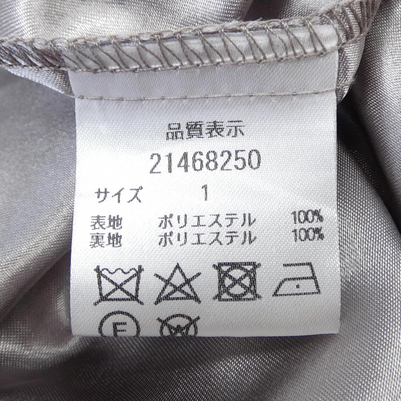 アプワイザーリッシェ Apuweiser-riche スカート