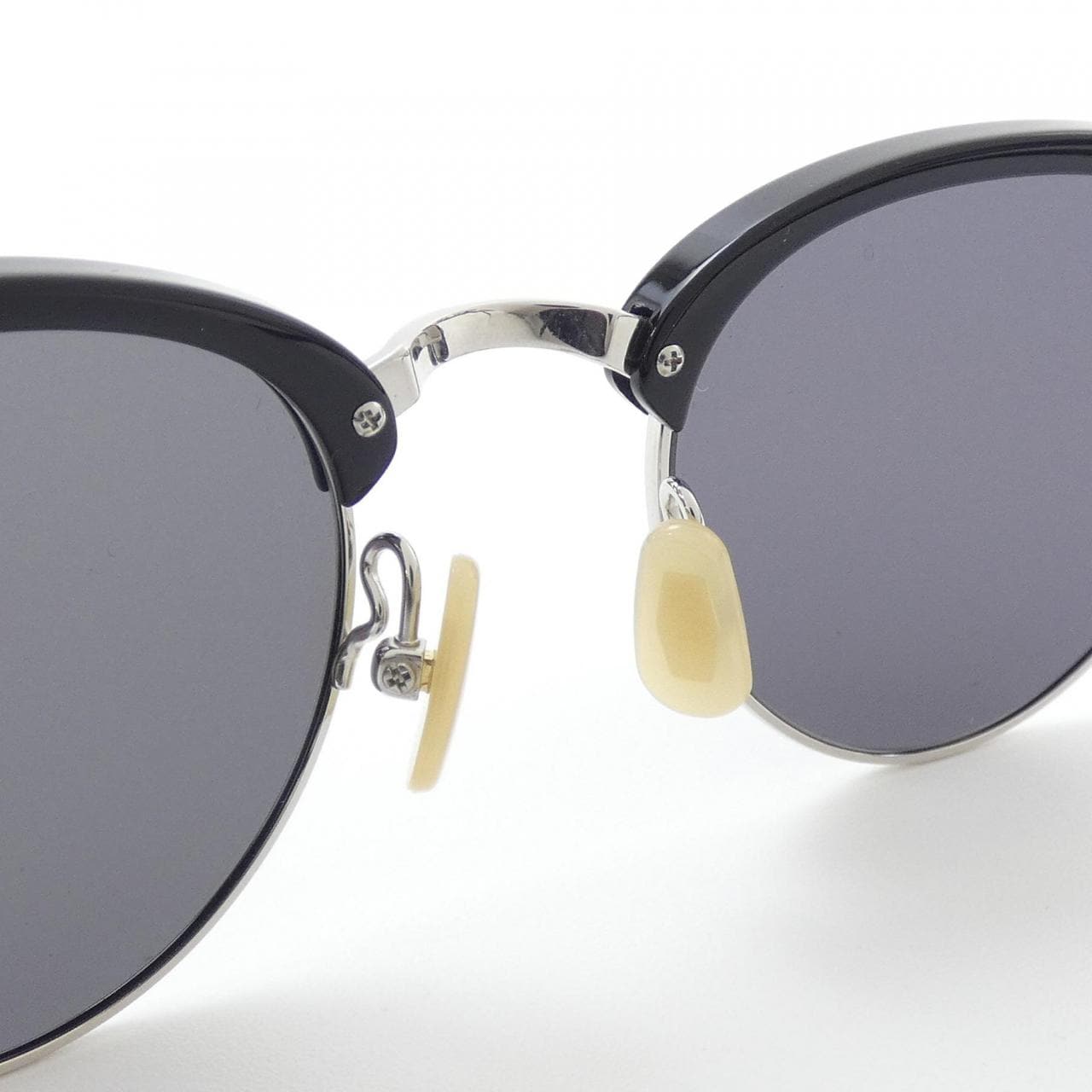 金子眼鏡 SUNGLASSES