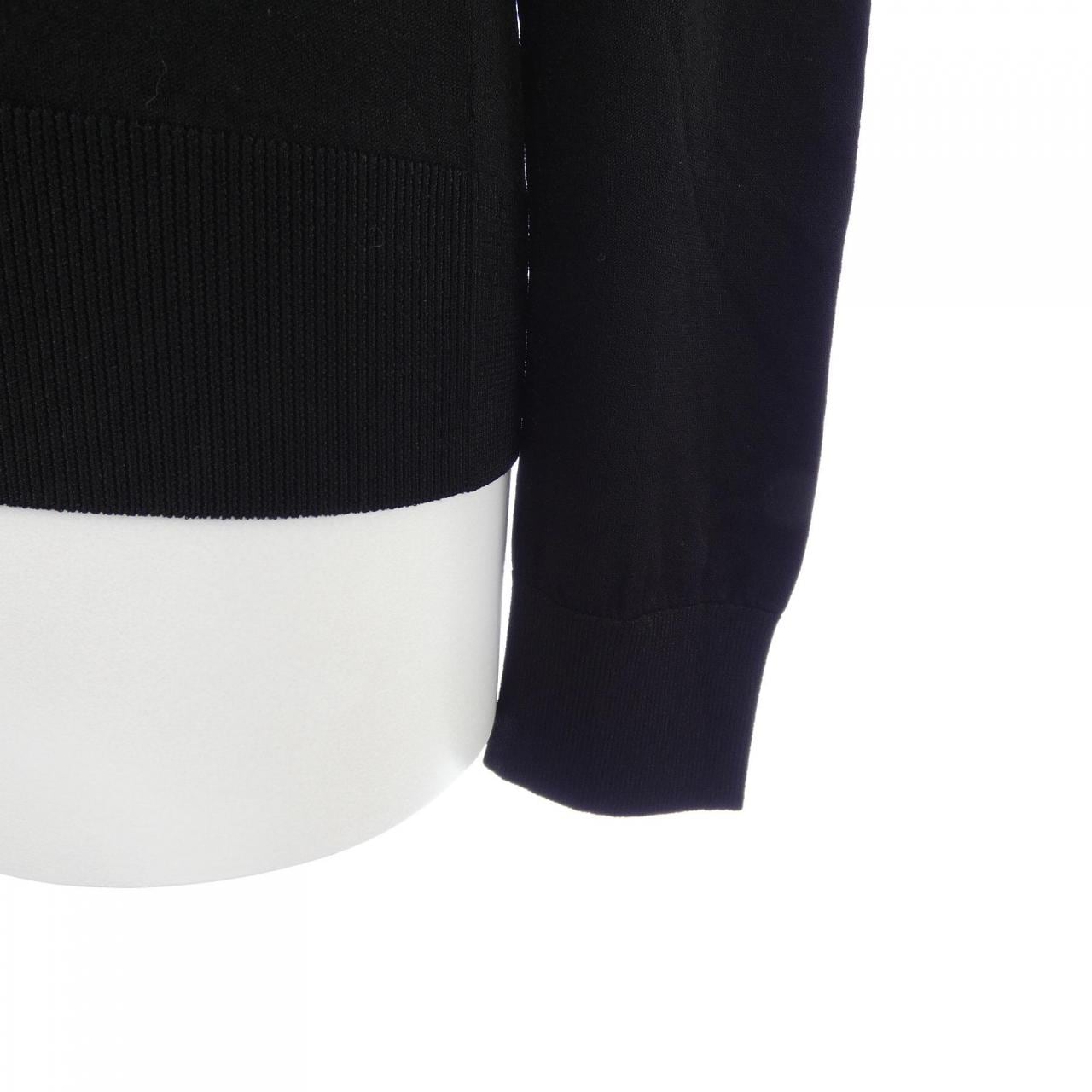 ルイヴィトン LOUIS VUITTON ショルダーディテールタートルネック FMKL04ZUX トップス