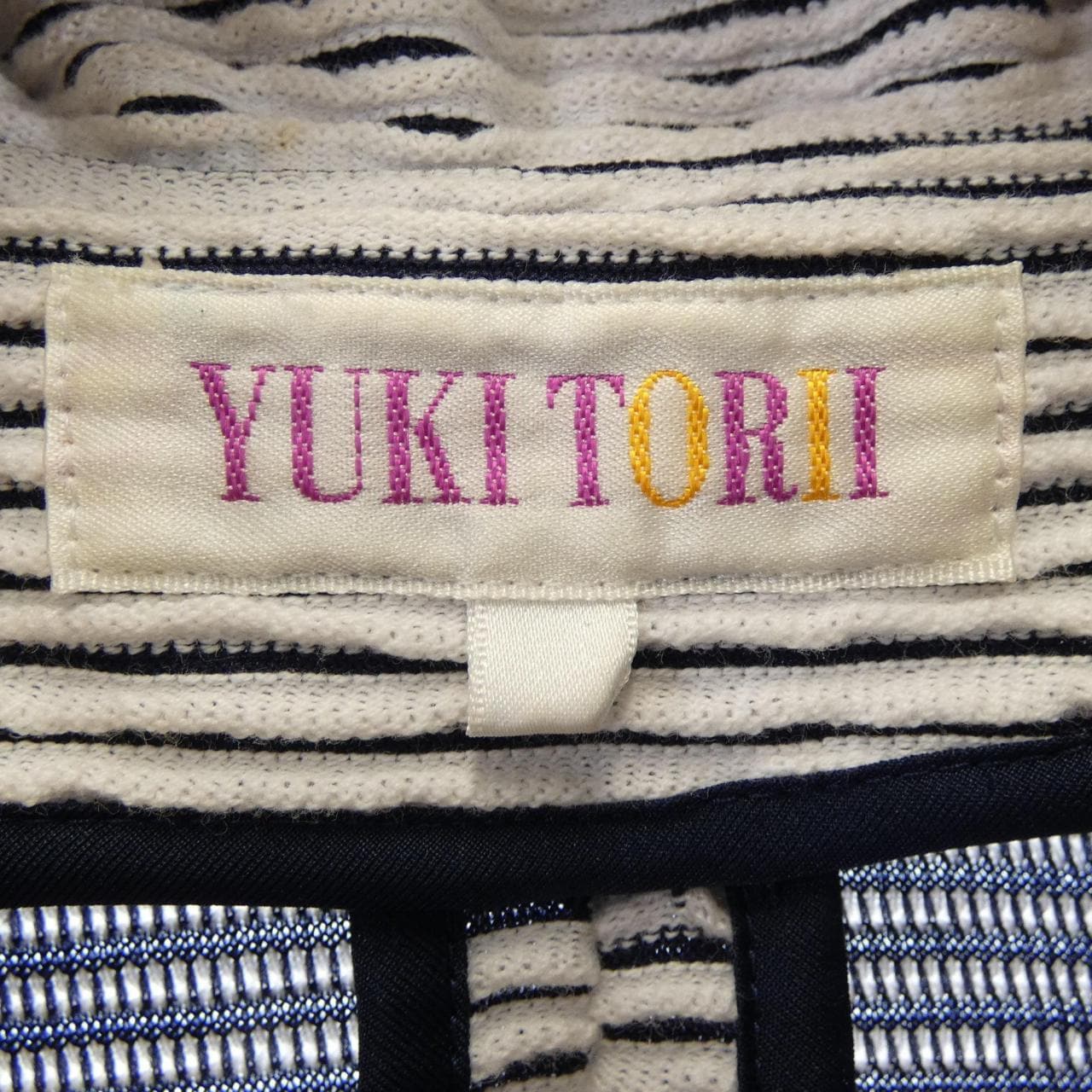 ユキトリイ YUKI TORII ジャケット