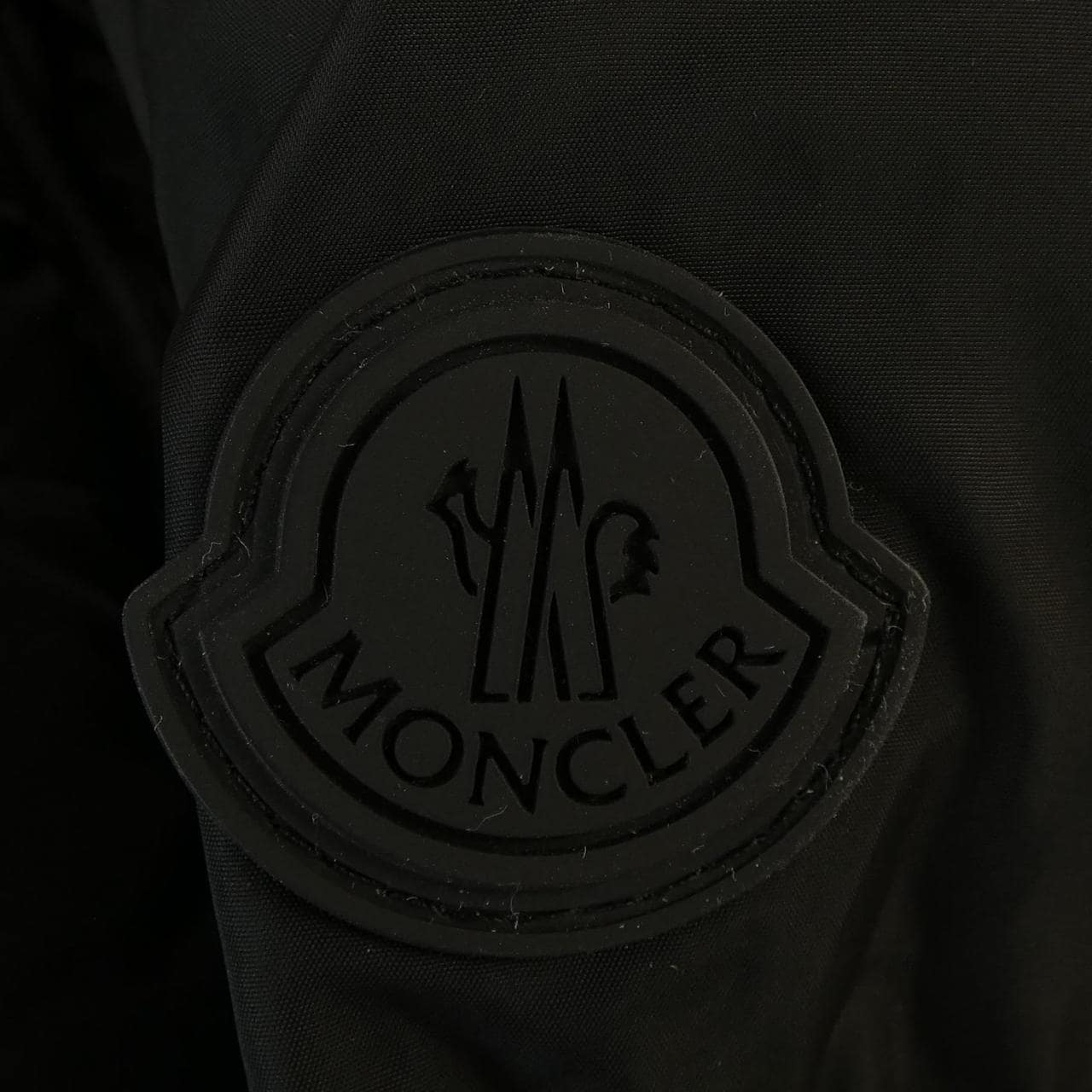 モンクレール MONCLER MONTCLA ダウンジャケット