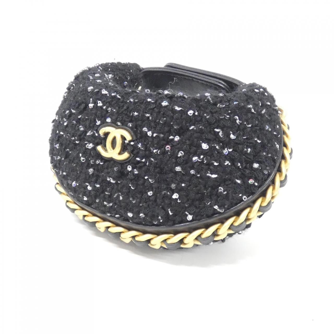 【未使用品】シャネル AP4692 ポーチ