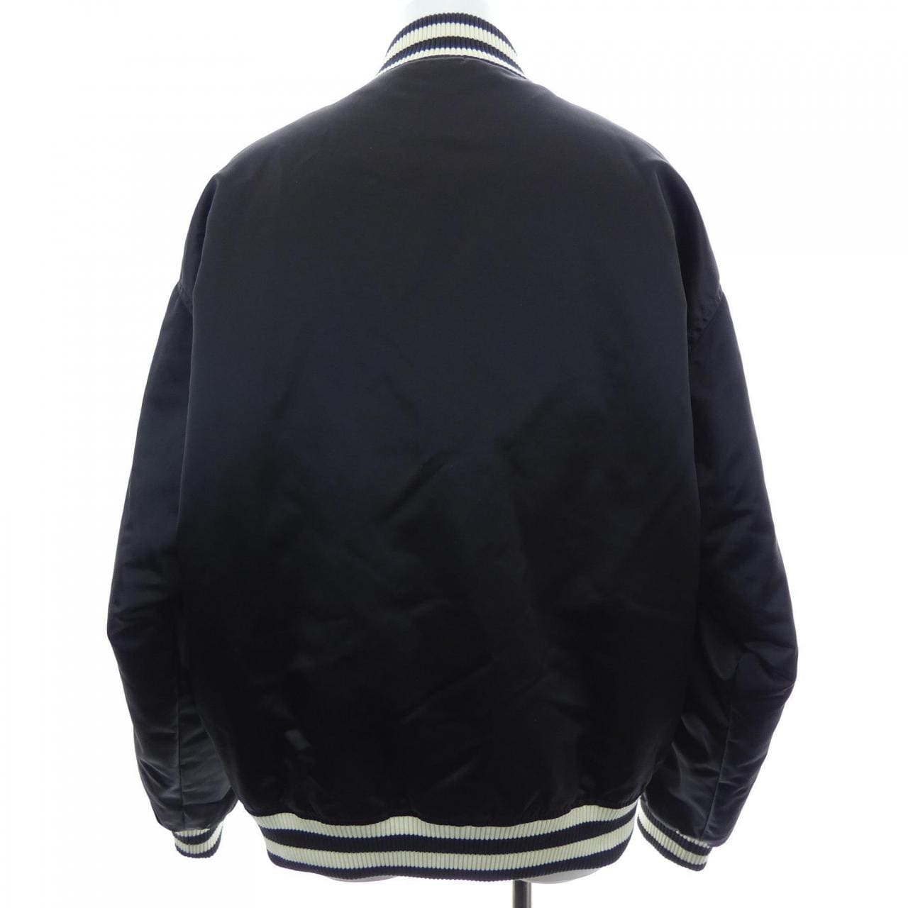 ルイヴィトン LOUIS VUITTON エンブロイダードナイロンベースボールブルゾン HQB71EGPD スタジャン