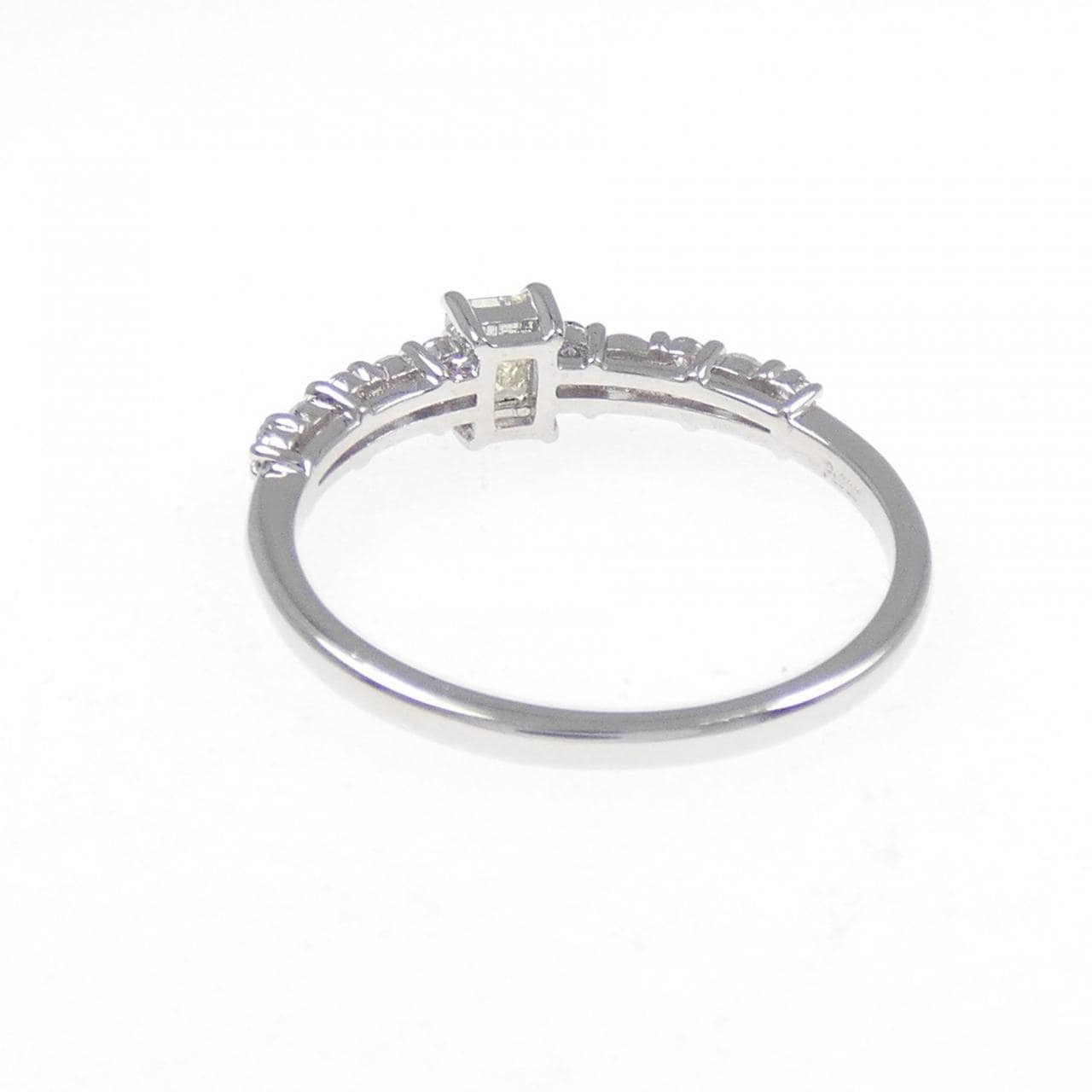 PT900 ダイヤモンド リング 0.221CT