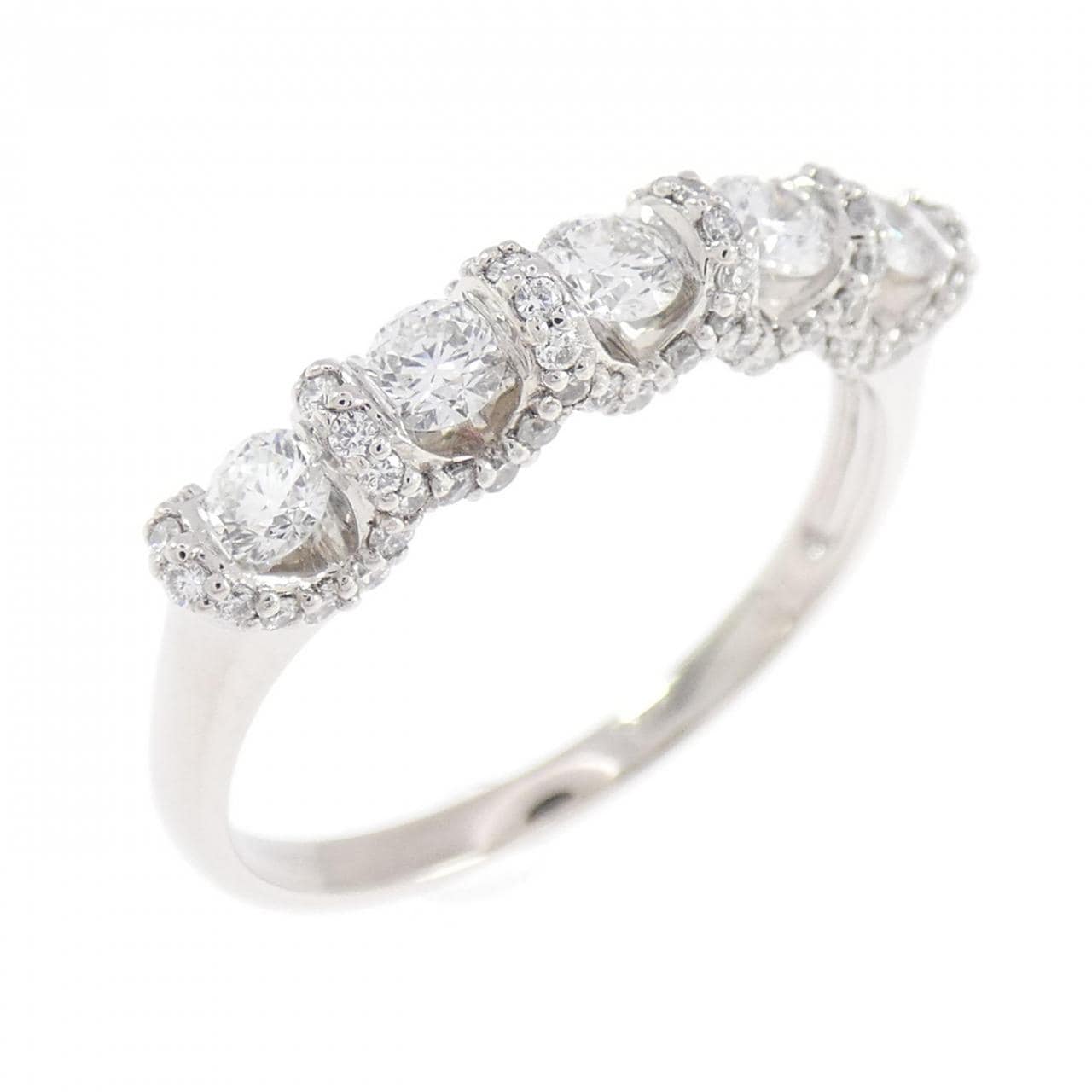 ジーエスティービー ダイヤモンド リング 0.70CT