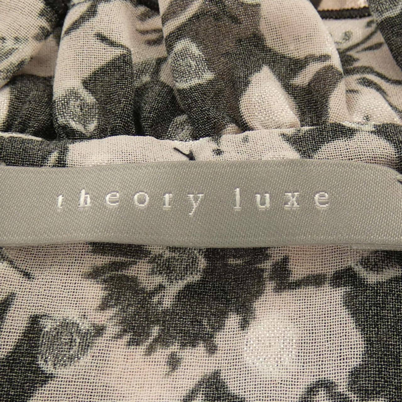 セオリーリュクス Theory luxe 03-4208217 トップス