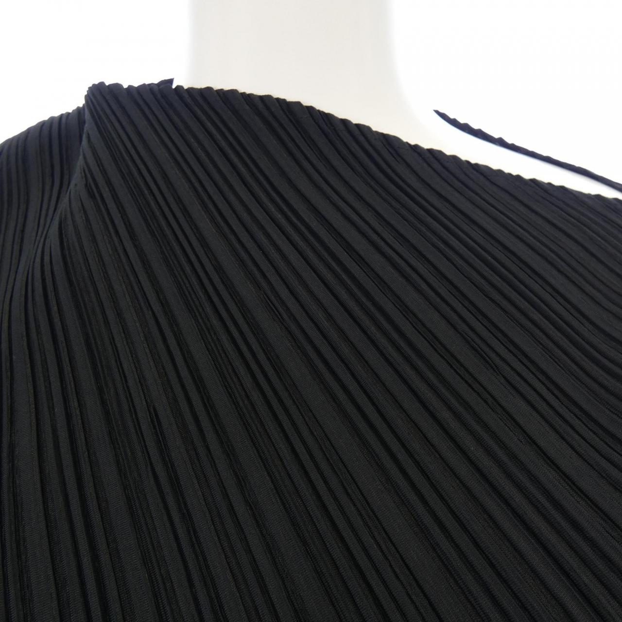 プリーツプリーズ PLEATS PLEASE PP53-JK711 トップス