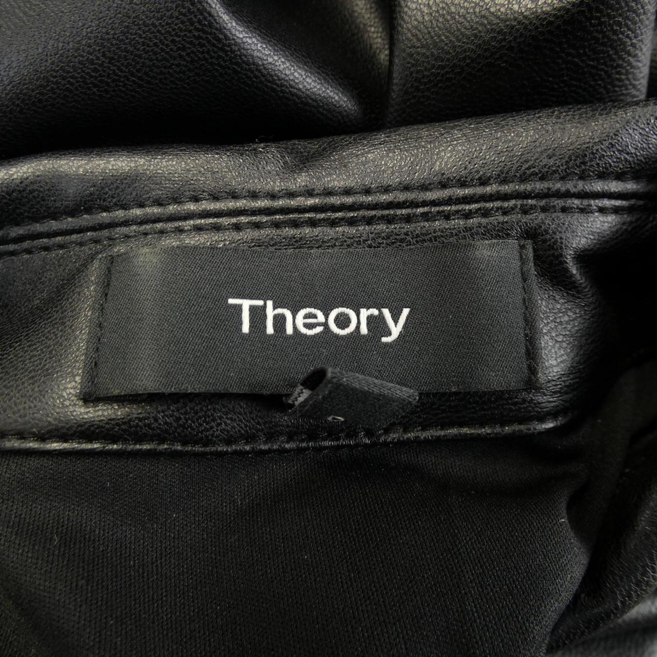 セオリー theory トップス