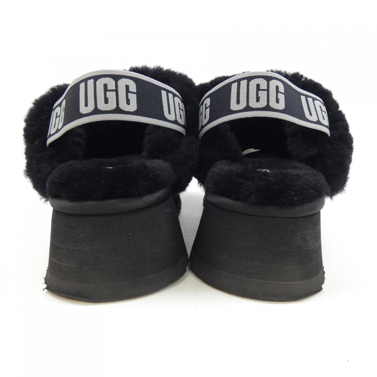 アグ UGG サンダル