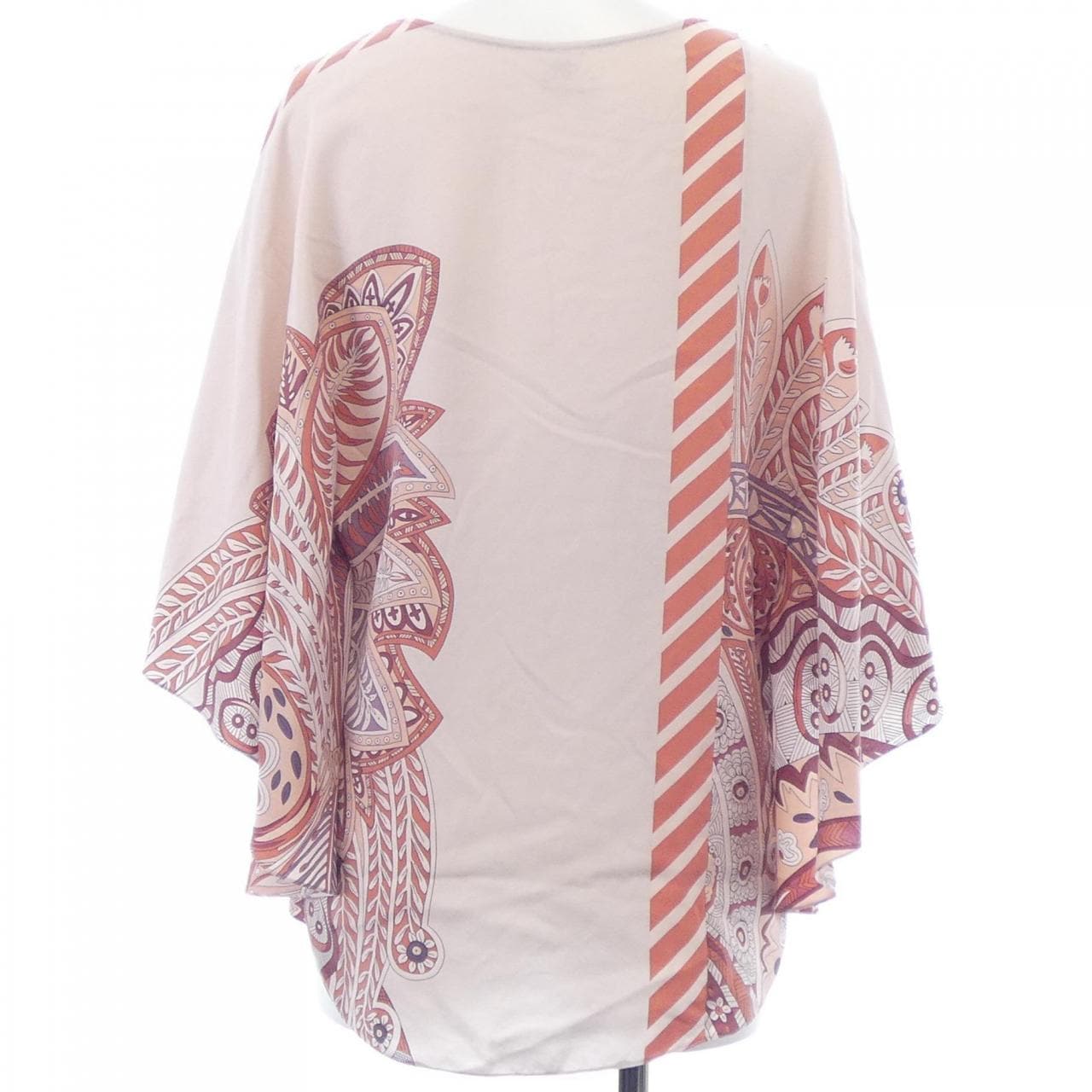 エルメス HERMES トップス