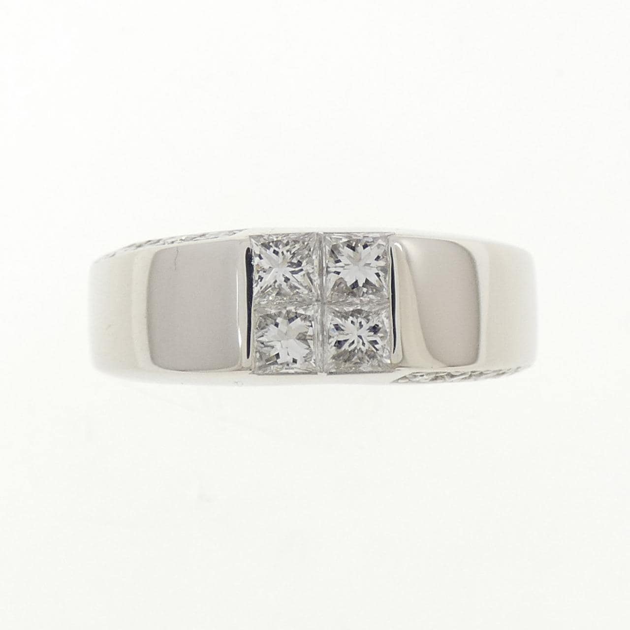 PT900 Diamond Ring 0.71CT