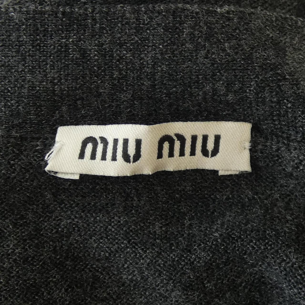 ミュウミュウ MIU MIU MMC577 R142 1D0P カーディガン