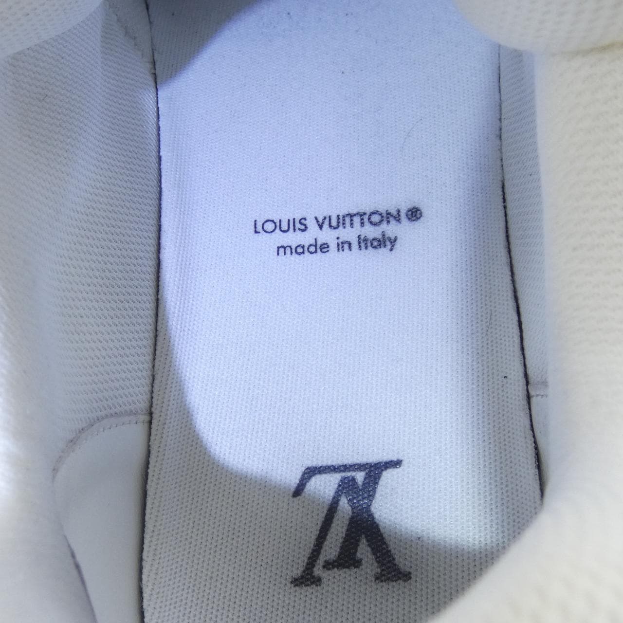 ルイヴィトン LOUIS VUITTON LVトレイナーライン スニーカー