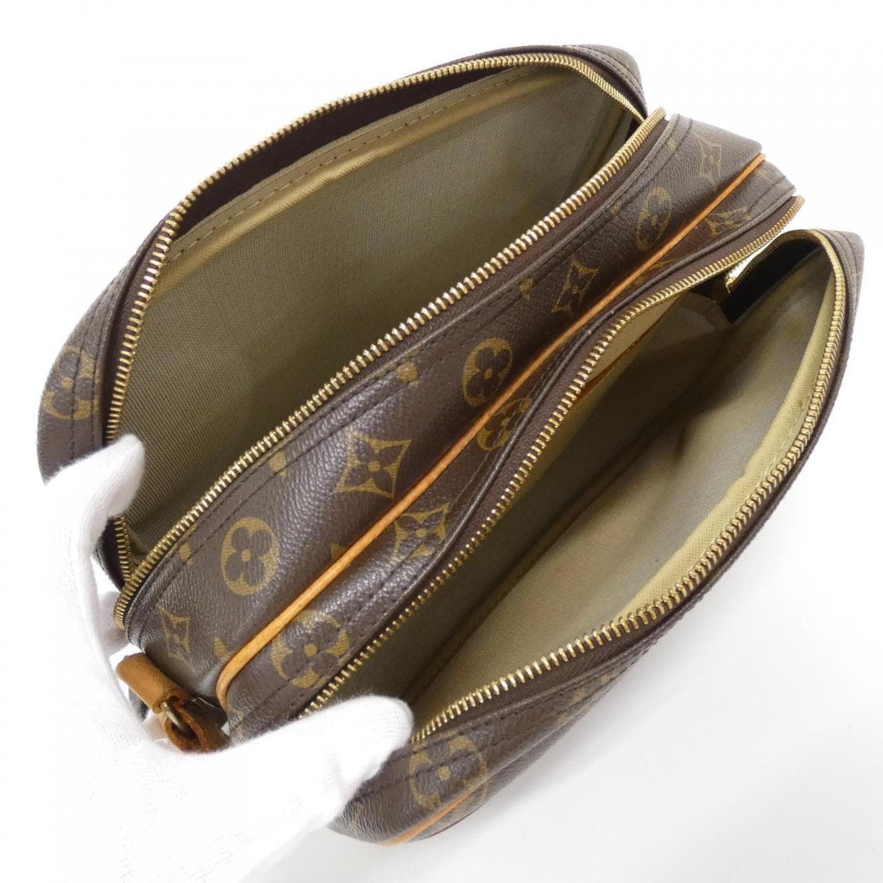 LOUIS VUITTON Monogram Reporter 28cm M45254 Shoulder Bag