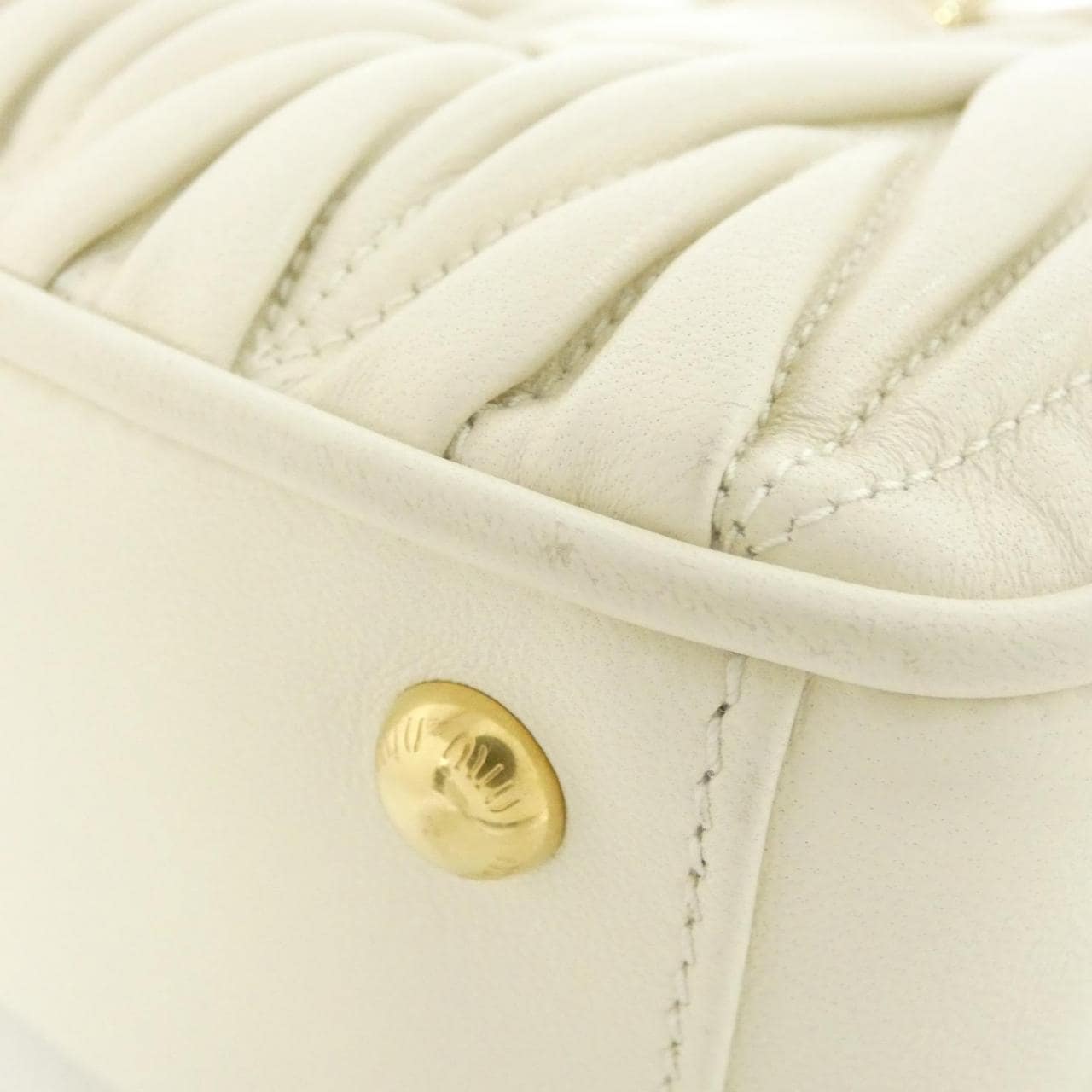 ミュウミュウ 5BB142 バッグ