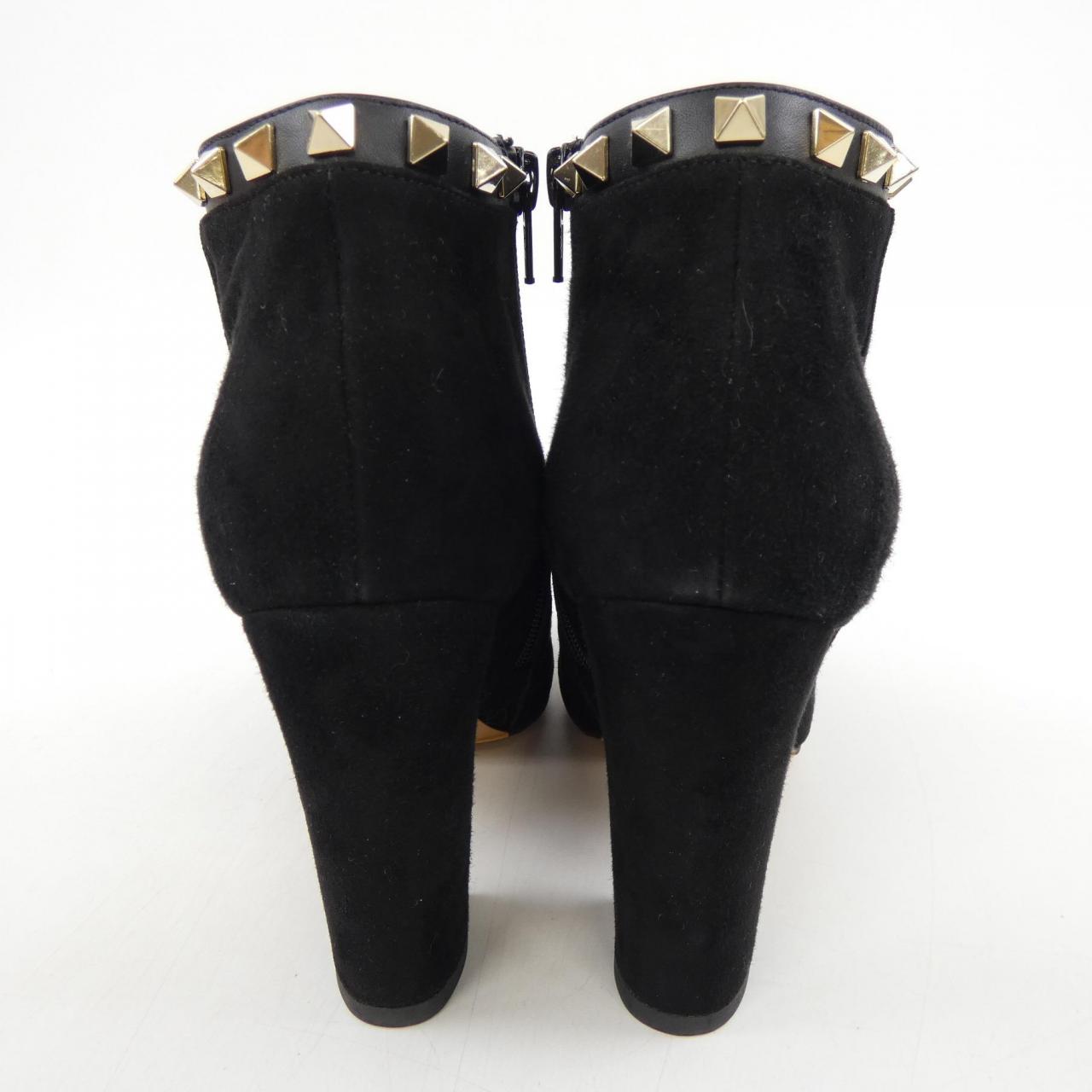 VALENTINO GARAVANI Garavani) 靴子