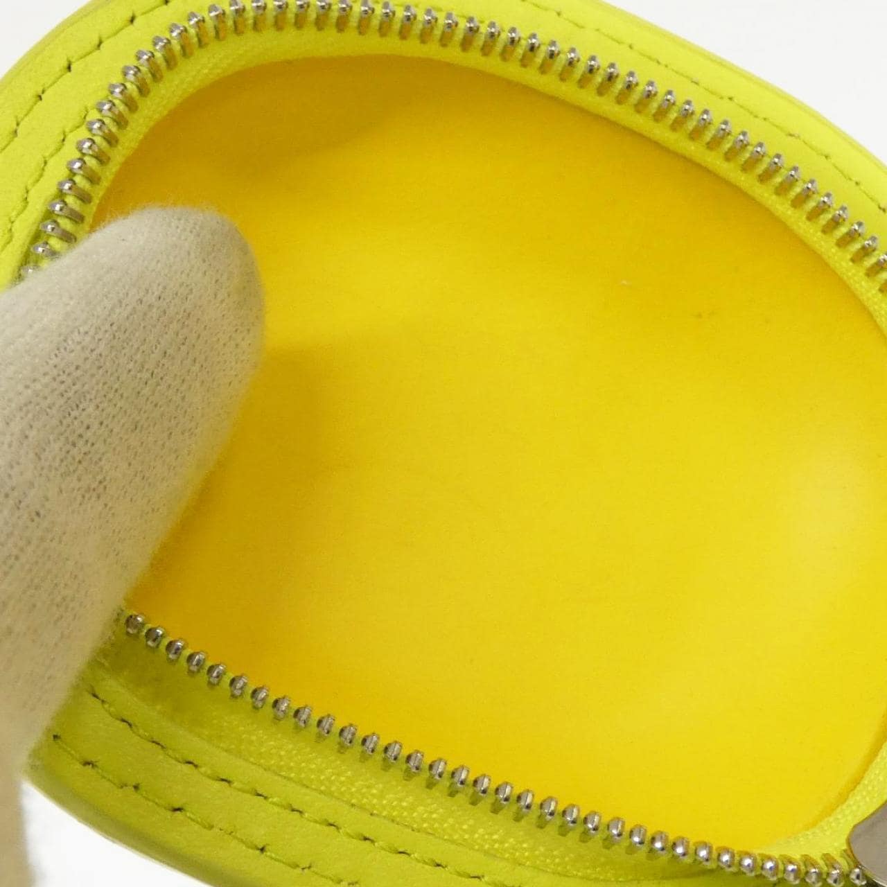 ルイヴィトン モノグラム バッグチャーム LVタートル M02526 バッグチャーム