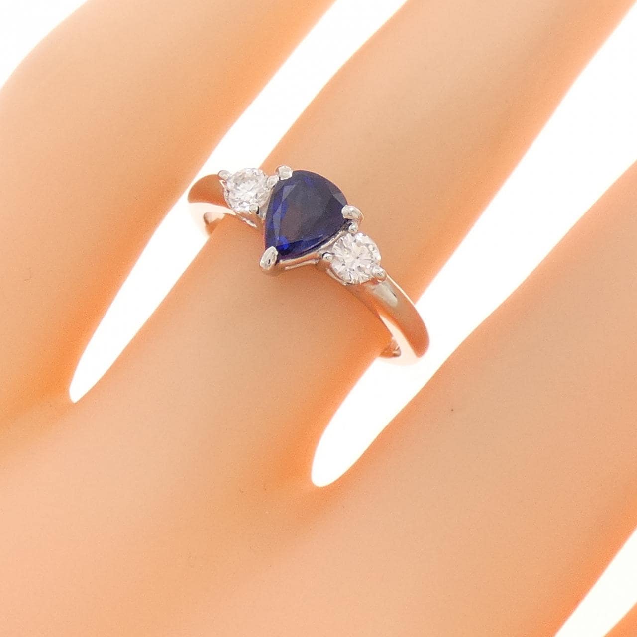 PT900 サファイヤ リング 0.69CT