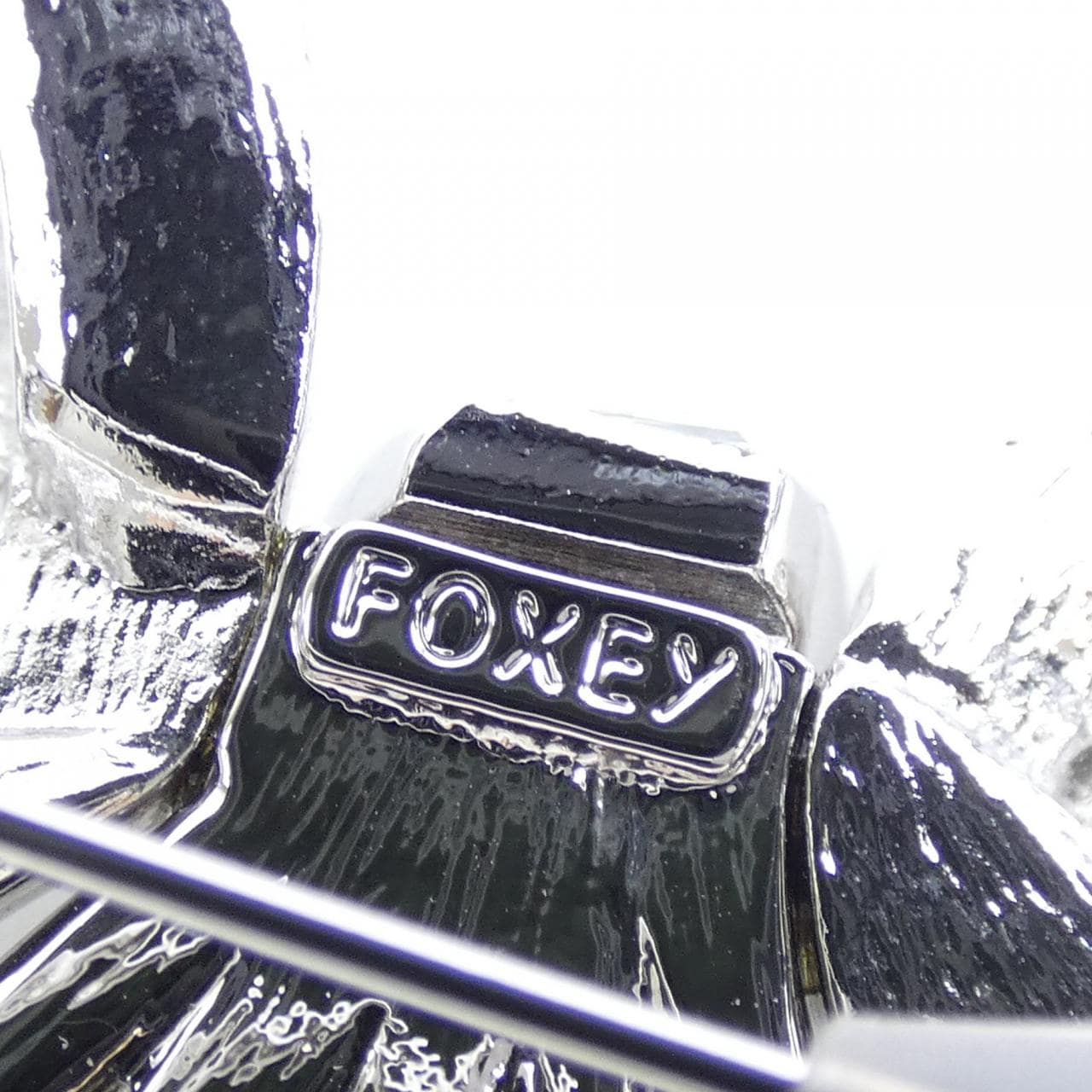 フォクシー FOXEY ブローチ