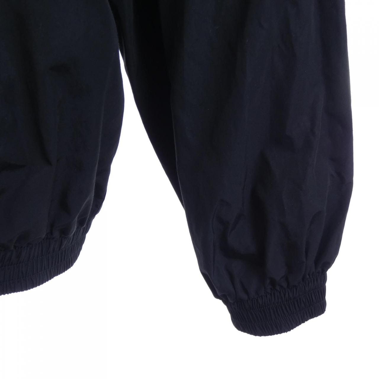 バレンシアガ BALENCIAGA 773505 TNQ25 ブルゾン