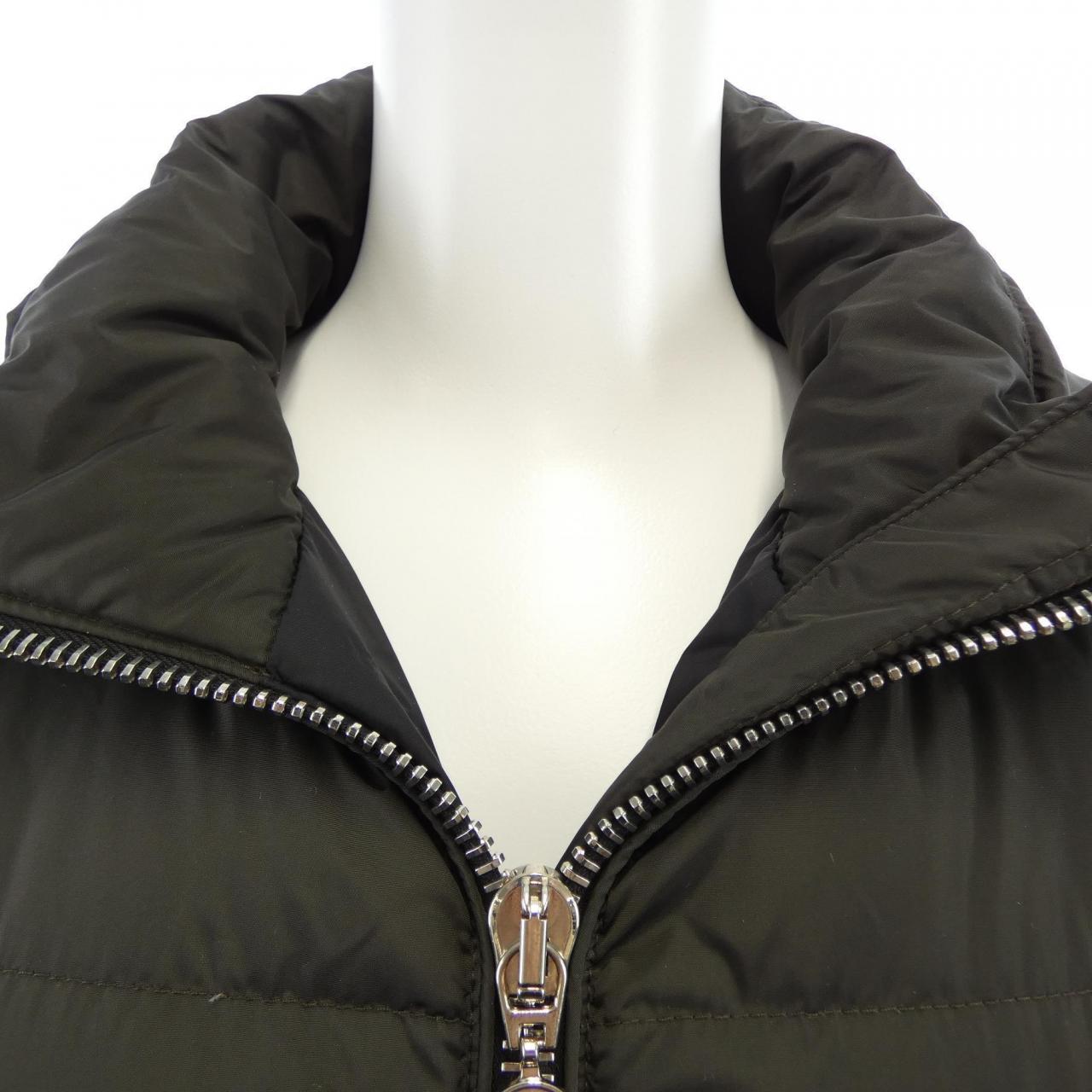 モンクレール MONCLER OIRON ダウンジャケット