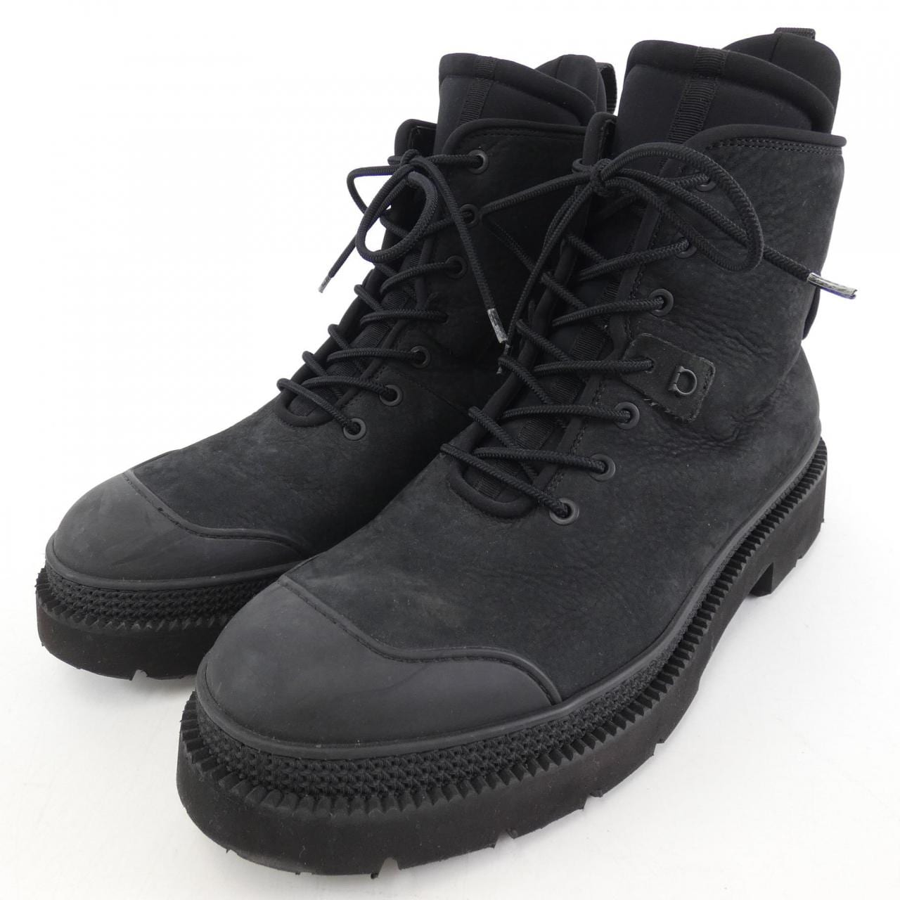 フェラガモ　靴　8.5B 黒