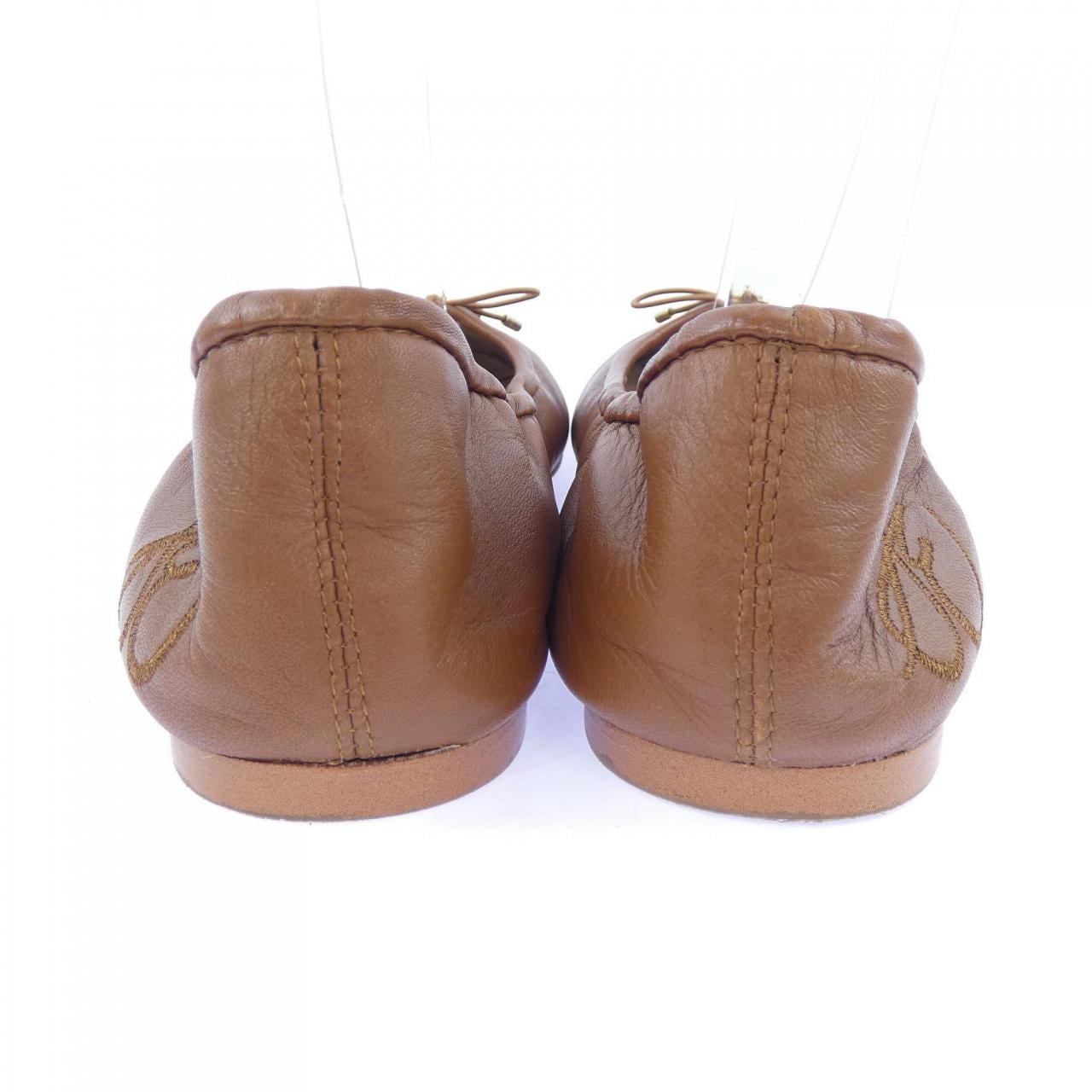 SAMEDELMAN フラットシューズ