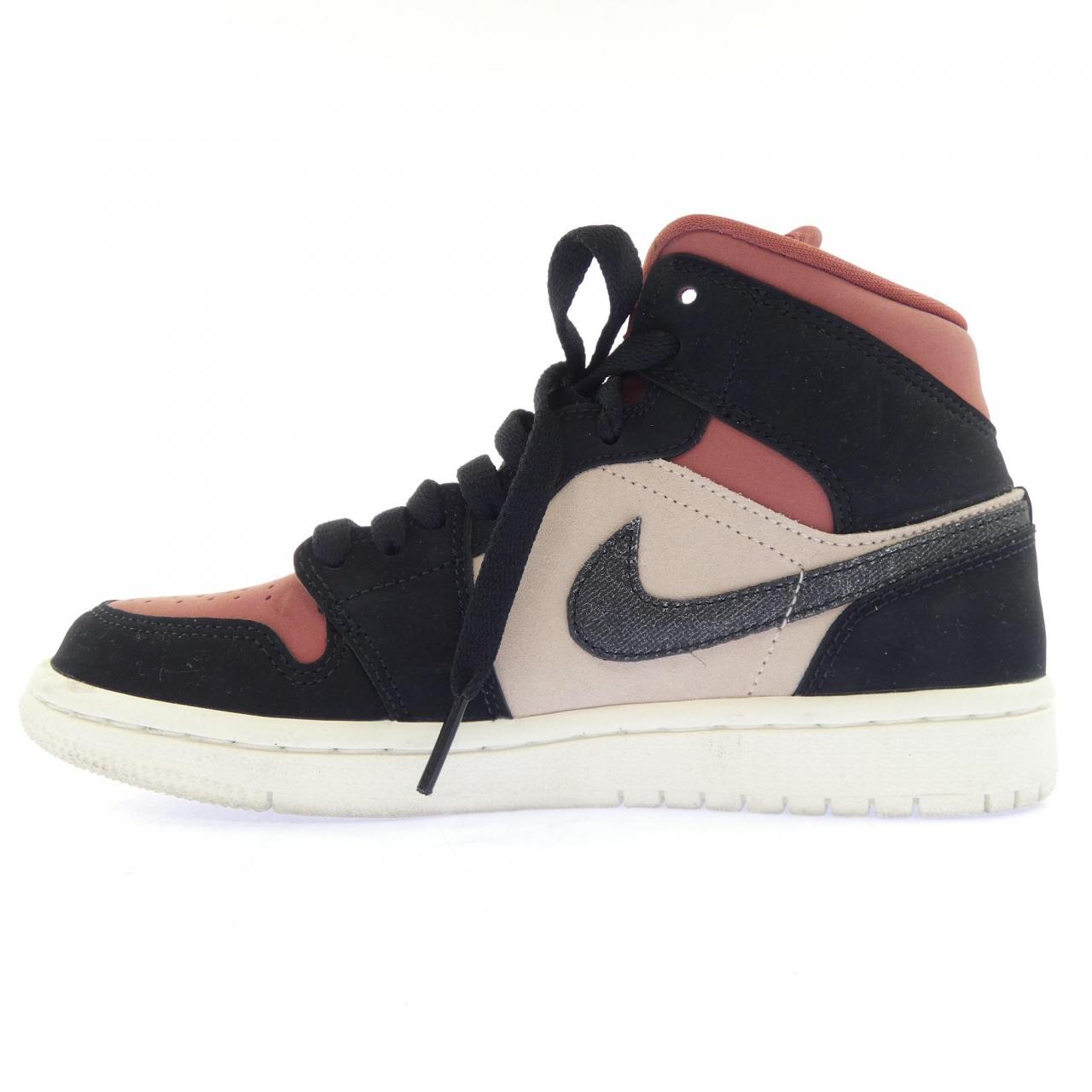 ナイキ ジョーダン NIKE JORDAN BQ6472-202 スニーカー