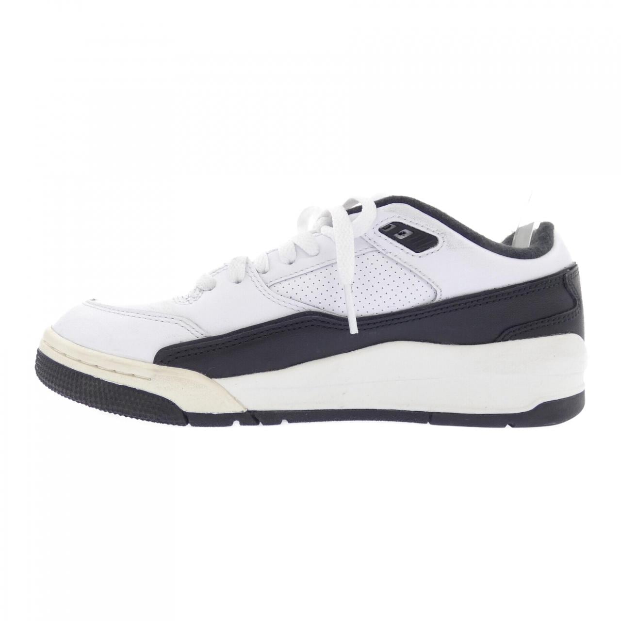 ナイキ ジョーダン NIKE JORDAN HF3255-112 スニーカー