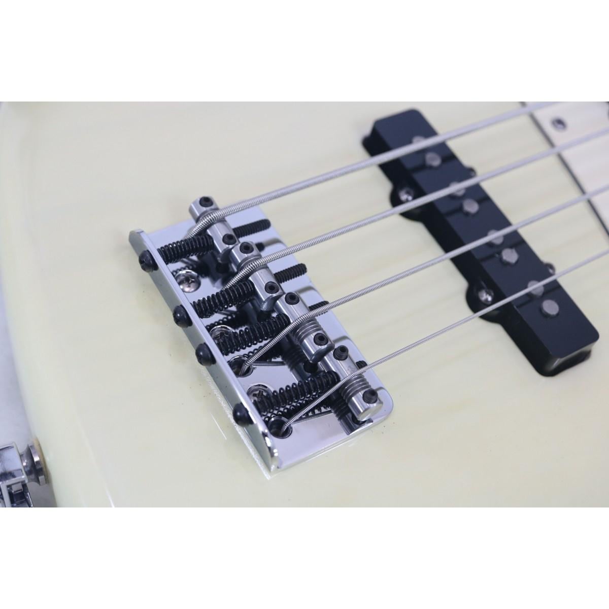 ＦＥＮＤＥＲ　　ＡＭＥＲＩＣＡＮ　ＪＡＺＺ　ＢＡＳＳ